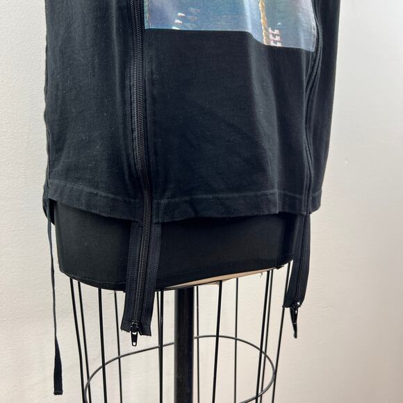 INXX Black Top Cotton Ribbed Crew Neck Graphic Front Double Zipper Size Medium M - Picture 4 of 9